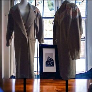 DAVID BENJAMIN Collection Long Wool and Leather Coat. Size 12